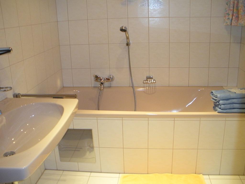 Apartment Christine Oettl Pfunds Quarto foto